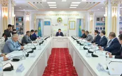 Карин провел заседание Комиссии по присуждению госпремий
