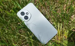 HONOR 400 уже в Казахстане: умная камера, ИИ и мощная батарея