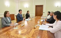 Госсоветник встретился с представителем ЮНИСЕФ в Казахстане