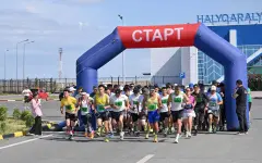 Госслужащие пробежали антикоррупционный марафон в Семее