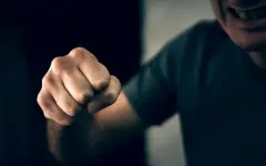 Жестокое избиение девушки попало на видео в Атырау