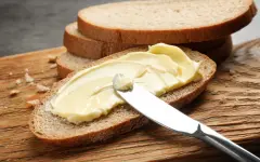 Какие продукты лучше исключить из рациона при повышенном давлении