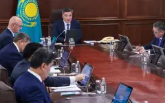 Бектенов дал поручения по воспитанию экологической и духовной культуры населения