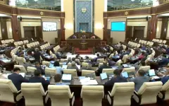 Мажилис в третьей сессии принял 90 законов