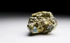Ученые нашли способ получать золото из отходов электроники