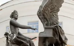 Студент Гнесинки пришел на экзамен с оружием и напал на проректора