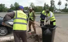 Таза Қазақстан: кто и как обеспечивает чистоту в столице