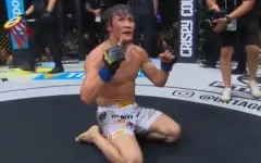 Казахстанец Жумагулов вошел в историю «европейского UFC»