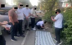 По подозрению в вымогательстве 35 тысяч долларов задержан вице-мэр Бишкека