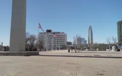 Трамп подписал закон о расходах и налогах