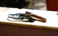 Главу отдела полиции в области Абай обвинили в стрельбе из рогатки по подчиненным