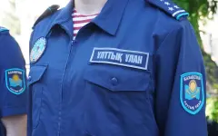 Гвардейцы в Уральске помогли вернуть потерявшегося ребенка родителям