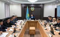 Аким Алматы поручил усилить контроль за состоянием улиц в Алатауском районе