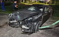 Представление не удалось: спорткар BMW M8 вылетел с дороги