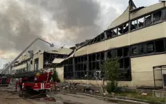 В Астане полностью сгорел рынок Биг Шанхай