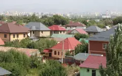 Как на своей земле не нарушить права соседей: что про заборы написано