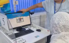 Пообещала вернуться: 85-летняя абитуриентка сдавала ЕНТ в Алматы