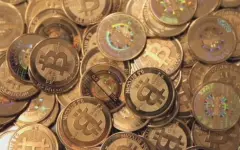 Запрет на оборот необеспеченных цифровых активов могут снять в Казахстане
