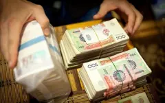 В результате сбоя налоговой системы со счетов узбекистанцев списали 30 миллионов долларов
