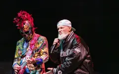 «Казахстан!»: солист Limp Bizkit зажег публику в Алматы