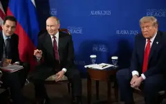 Владимир Путин и Дональд Трамп начали переговоры в узком составе