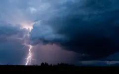 Дожди с грозами прогнозируют синоптики 17 августа в Казахстане