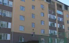 Более 50 детей выпали из окон в Астане с начала года