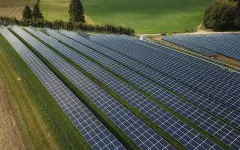 Китайская компания построит крупную солнечную электростанцию на юге Казахстана