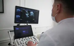 В Атбасаре осужден врач, выманивший у пациентки 1,5 млн тенге