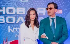 Григорий Лепс подарил 19-летней невесте свыше 15 тыс. роз