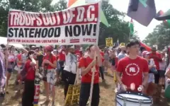 Массовые протесты вспыхнули в Вашингтоне