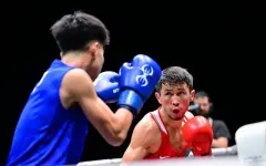 Боксер Махмуд Сабырхан стал двукратным чемпионом мира