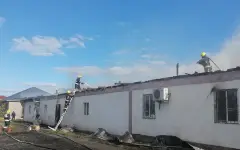 5 газовых баллонов вынесли спасатели при пожаре в Астане