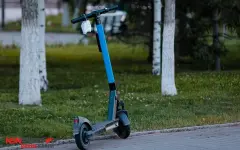 Скандал с полицией в Алматы: в соцсетях обсуждают инцидент с электросамокатами