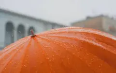 Дожди, грозы и похолодание ожидаются в Казахстане