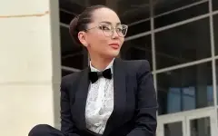 Баян Алагузова выпустила песню в поддержку ФК Кайрат