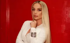 Анна Седокова вышла в свет с молодым бойфрендом