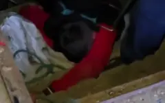 В Костанае трое мужчин едва не погибли, спустившись в погреб гаража