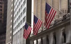 Сенат США утвердил военный бюджет в $925 млрд
