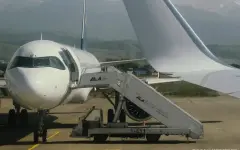 В аэропорту Алматы топливозаправщик задел самолет Lufthansa