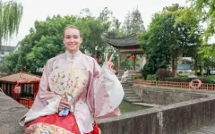 Елена Рыбакина ярко преобразилась перед турниром в Китае