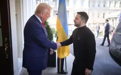 Зеленский прибыл в США на встречу с Трампом