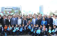 Олимпийские чемпионы встретились с молодежью Жетісу