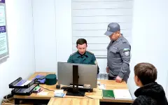 Педофил сбежал из колонии в Узбекистане и изнасиловал школьницу
