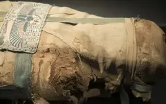 Археологи распечатали 2000-летний саркофаг со странной мумией