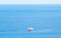 США нанесли удар по еще одному судну в Карибском море: погибли три человека