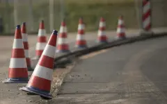 120 млн тенге ушли на элитную квартиру, машины и земли вместо ремонта дорог в Усть-Каменогорске