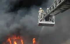 В Астане загорелась высотка