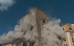 Башня Конти обрушилась в Риме