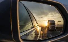 Доставка авто и товаров в них в сопровождении органов госдоходов: утверждены правила